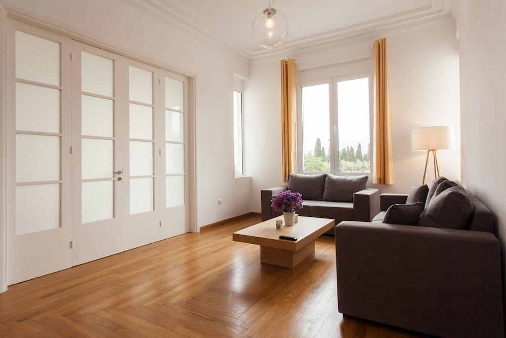 Nakos Homes Luxury Apartment-Acropolis Area Athènes Extérieur photo